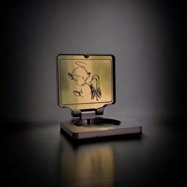 displayImage